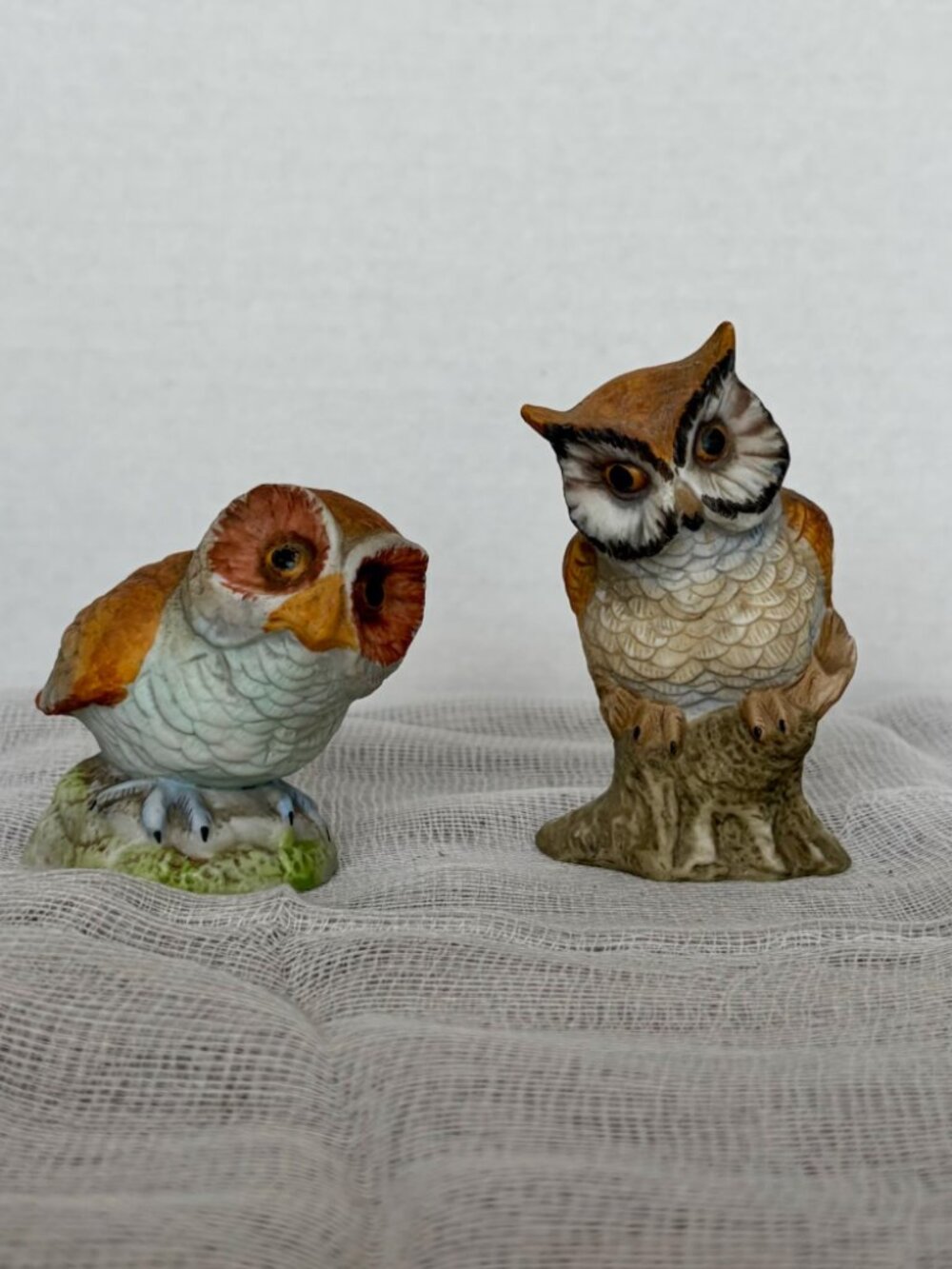 Vintage Porcelain Owl Figurines – Hand-Painted Mid-Century Ceramic Bird Statue